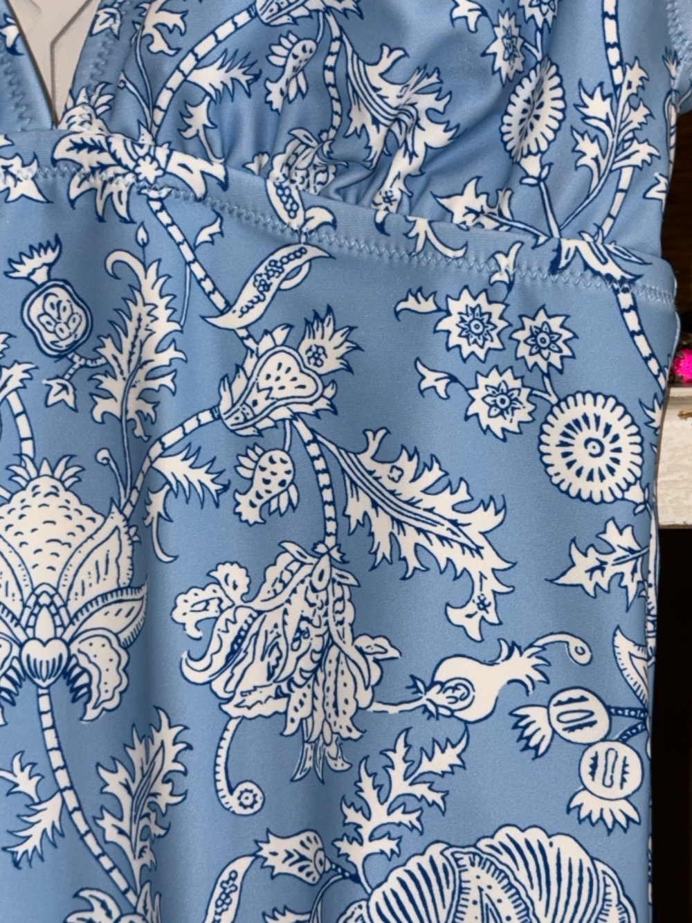 Roller Rabbit x Target sz 16 XL one piece swimsuit floral vines - Picture 6 of 7